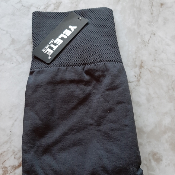 LAST 1! PLUS Tummy Control Leggings - Picture 5 of 6